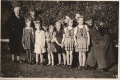 Kinder und  Soldaten