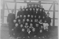 Schulklasse-1920_Morgonski